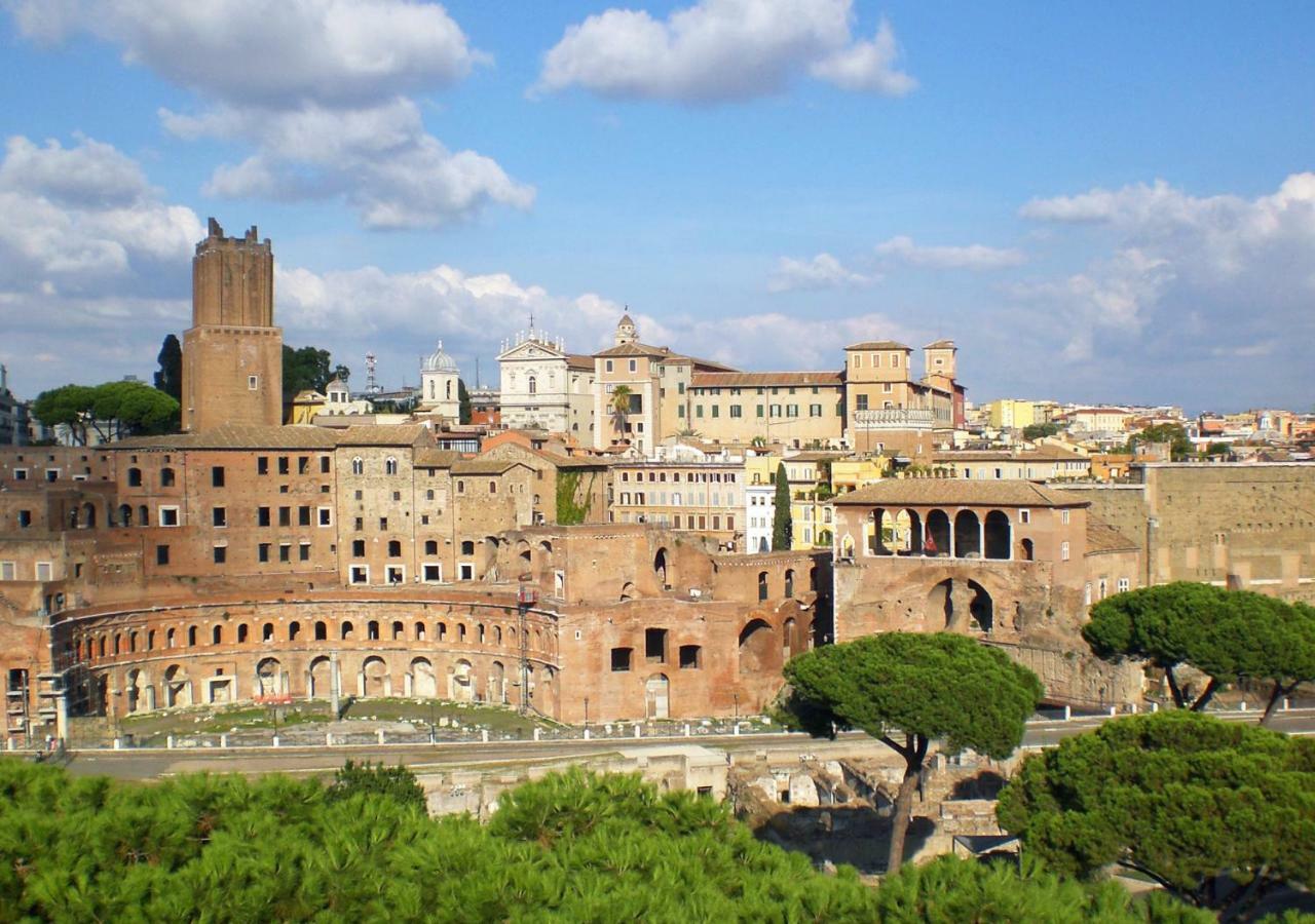 Roma Center Fori Imperiali Raffy'S Charming Suite Dış mekan fotoğraf