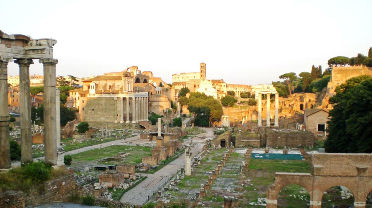 Roma Center Fori Imperiali Raffy'S Charming Suite Dış mekan fotoğraf